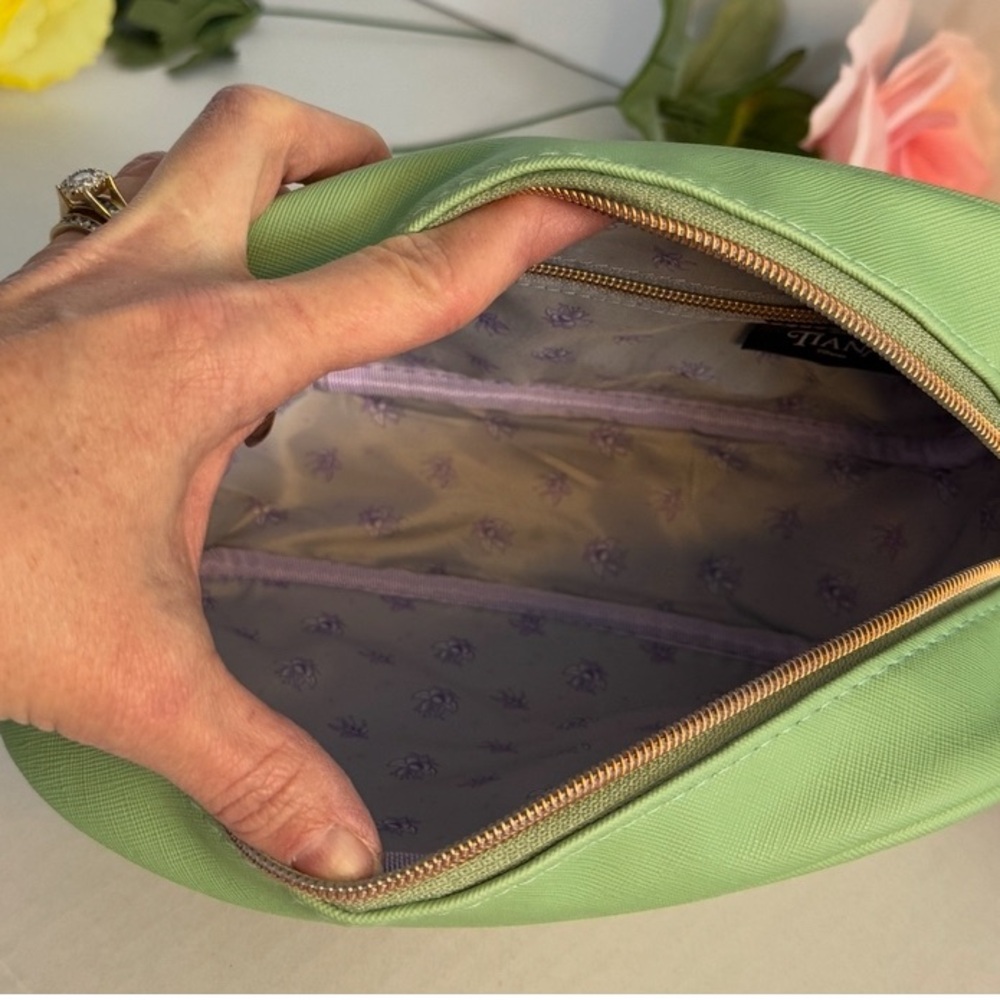 Disney Princess Tiana Cosmetic Bag - Picture 3 of 5